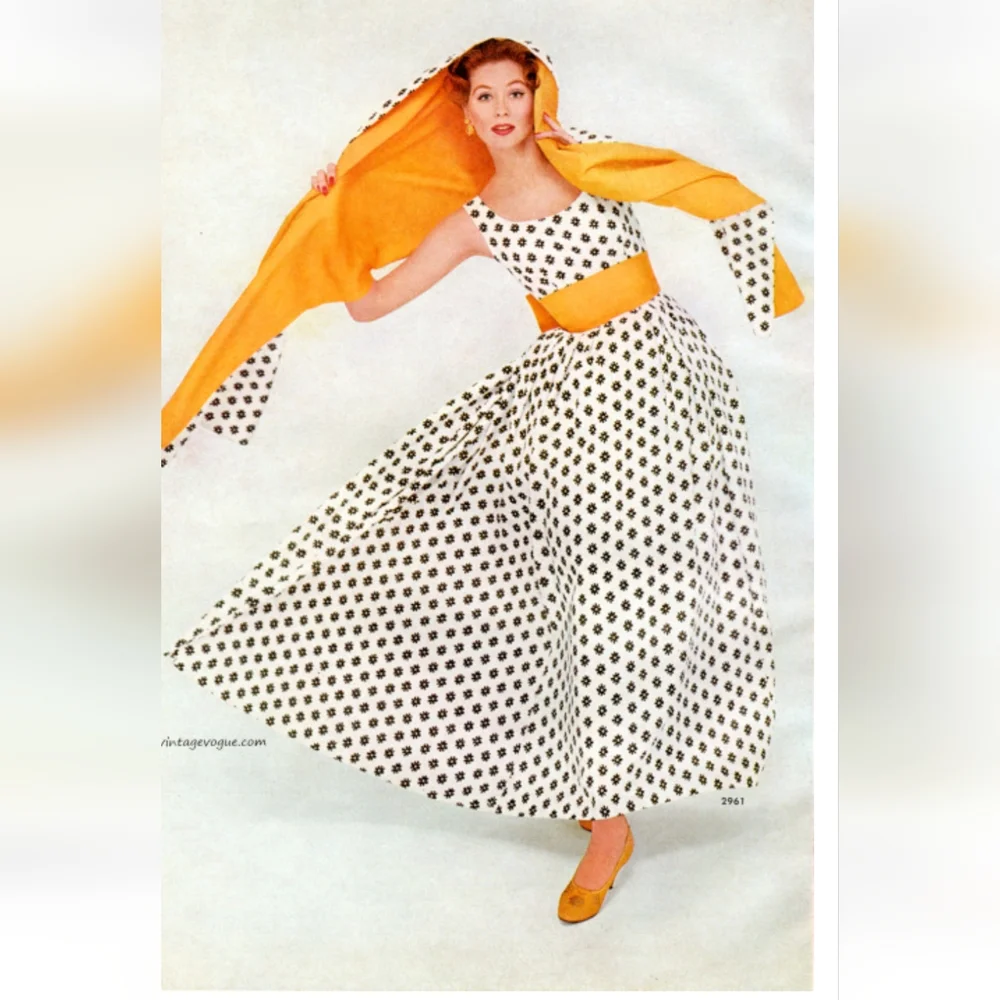 Simplicity Vintage Sewing Patterns Collection - Picture 6 of 6